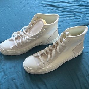White high top converse NEW